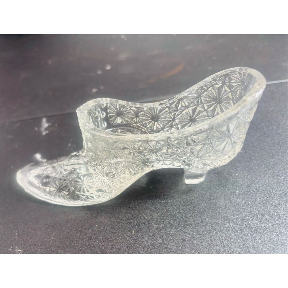 Fenton Clear Pressed Glass Shoe Daisy and Button Pattern
